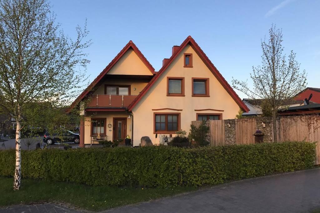 Nordsee Ferienwohnung Fuer 2 Personen 쉴리그 외부 사진